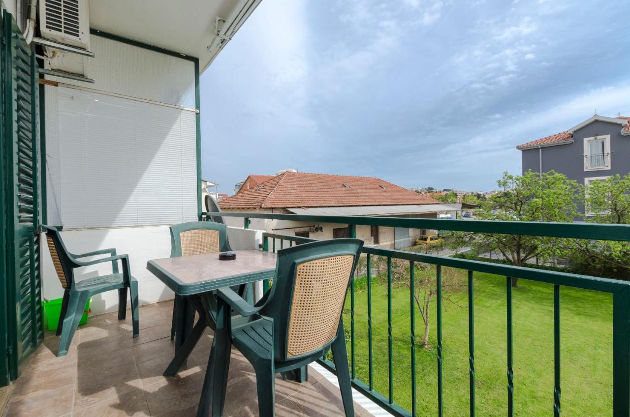Apartments Katja Trogir Exterior foto
